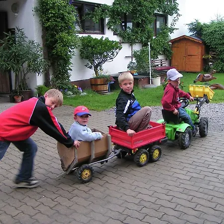 Schleicherhof 1 *