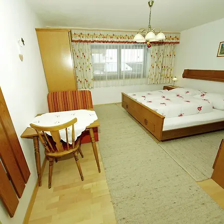 Apartment Schleicherhof 1 Strass im Zillertal